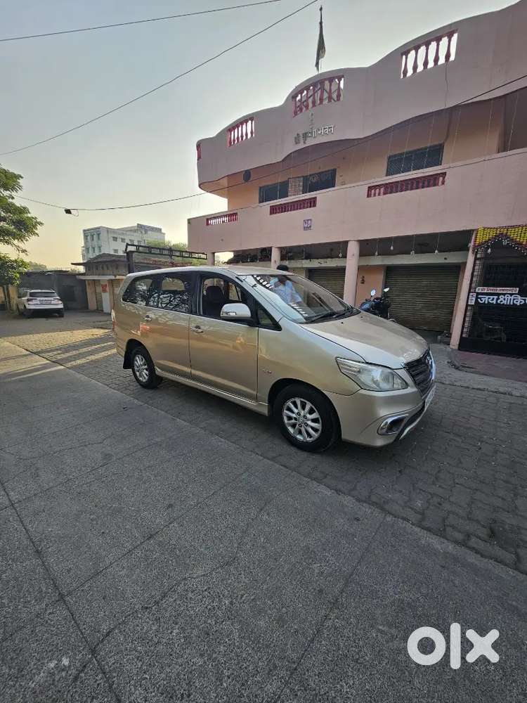 Toyota Innova 2013 Diesel Well Maintained