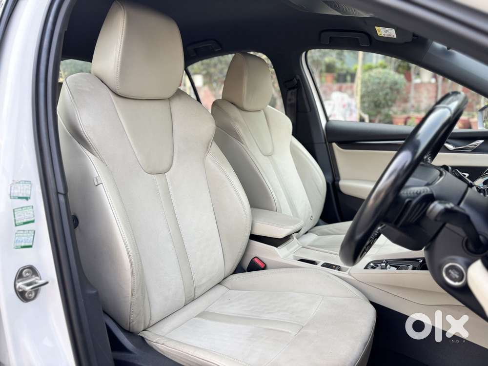 Skoda Octavia 2.0 L K Tsi At, 2022, Petrol