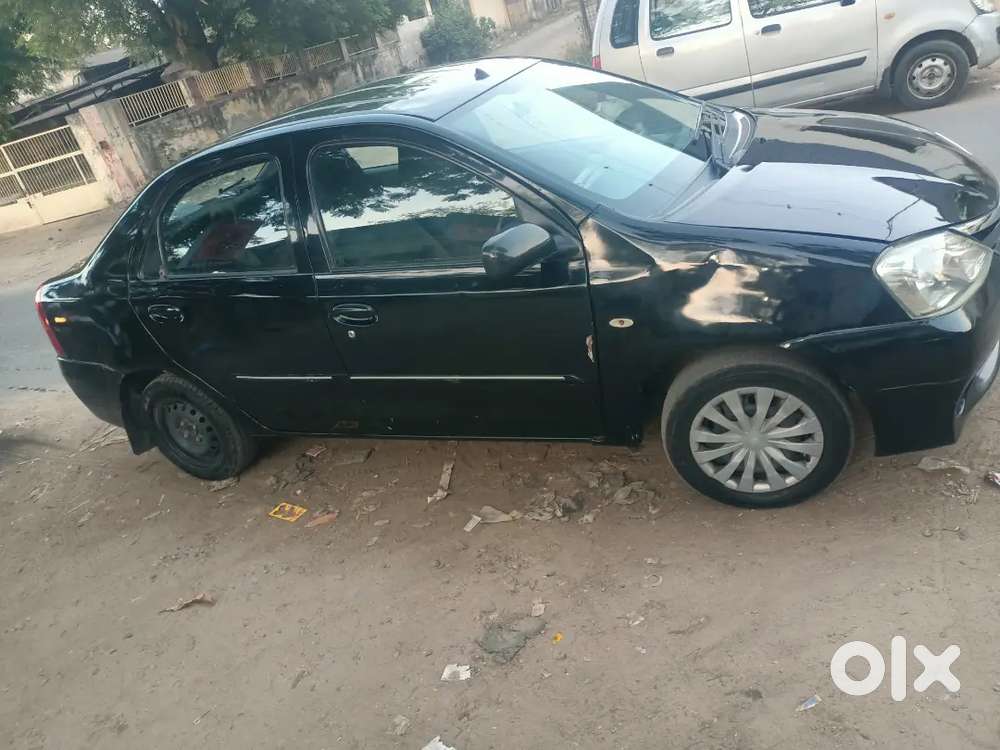 Toyota Etios 2011 Cng & Hybrids 135000 Km Driven