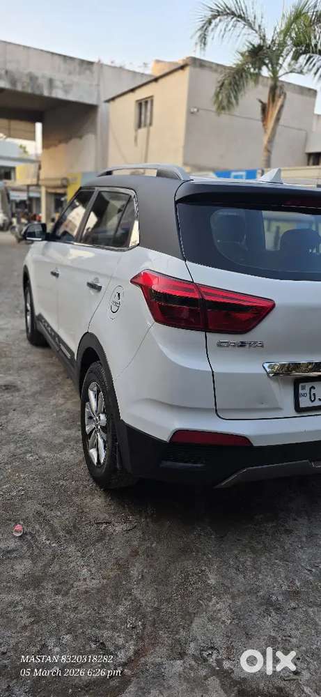 Hundai Creta Top Modal Petrol+cng