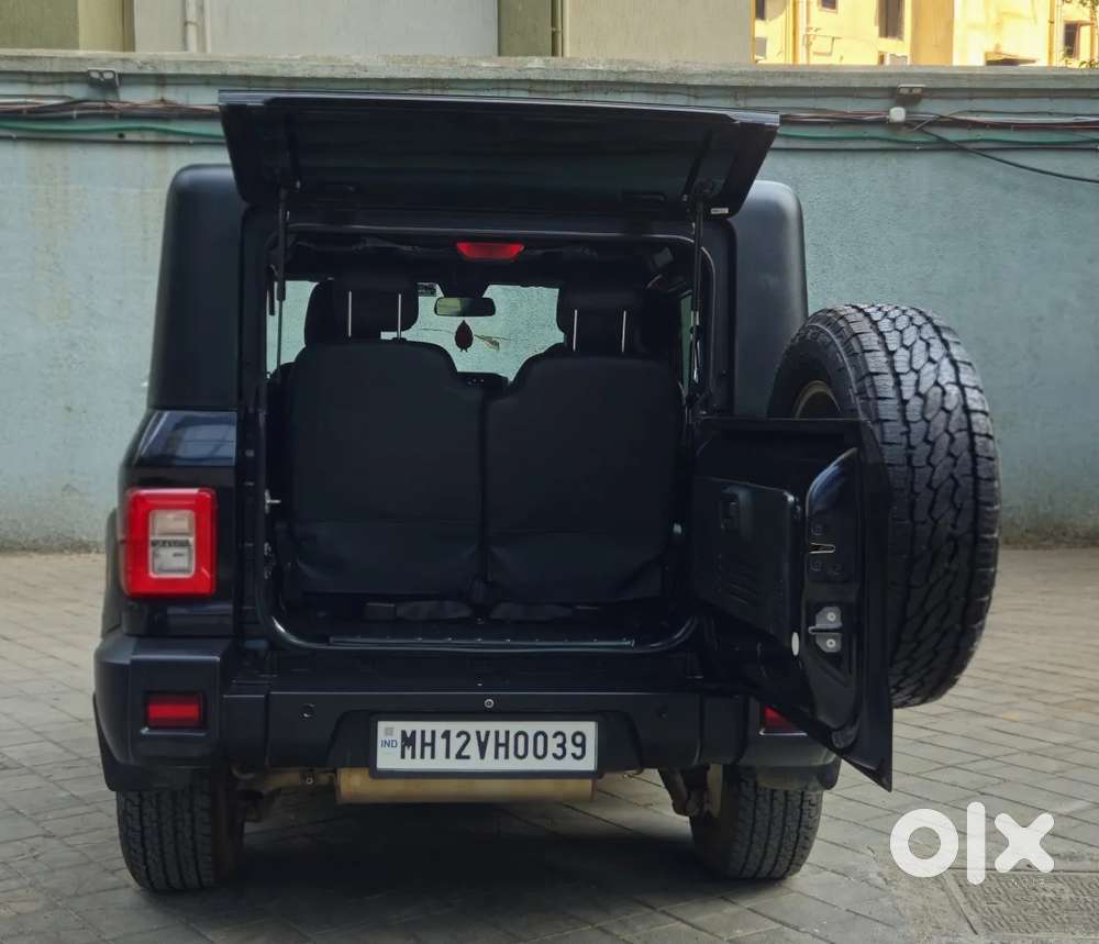 Mahindra Thar Lx 4-str Hard Top At, 2023, Petrol
