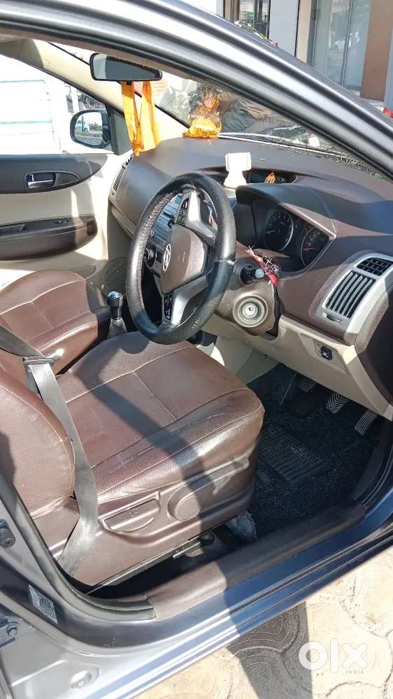 Hyundai I20 2011 Cng & Hybrids 109000 Km Driven