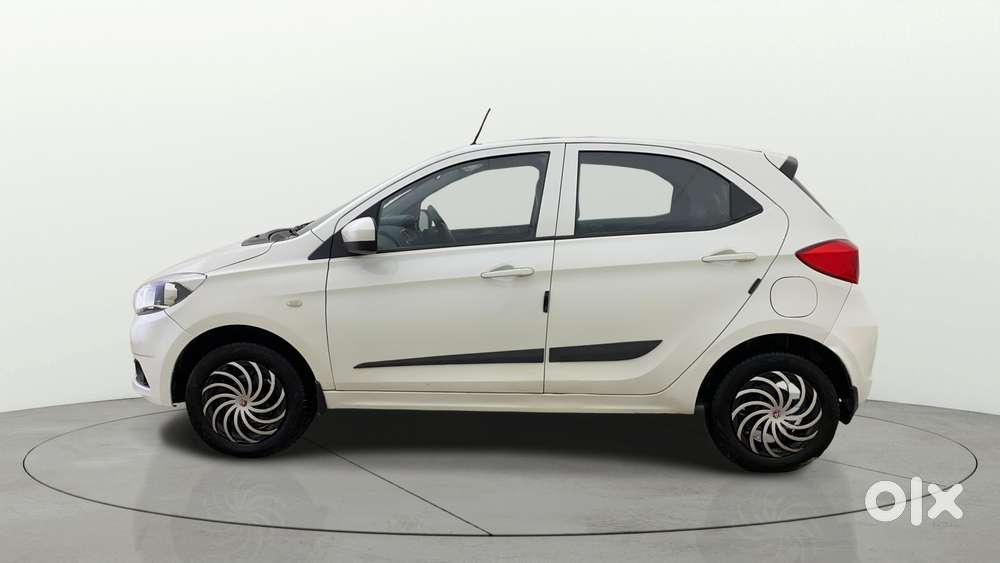 Tata Tiago 1.2 Revotron Xz, 2019, Petrol