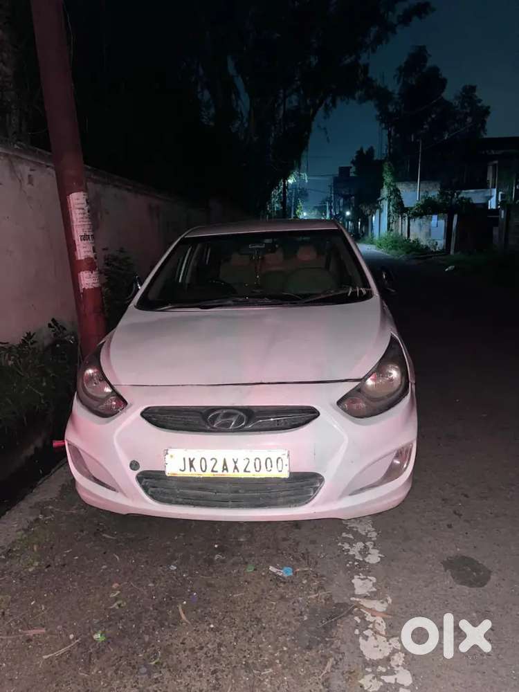 Hyundai Verna 2012