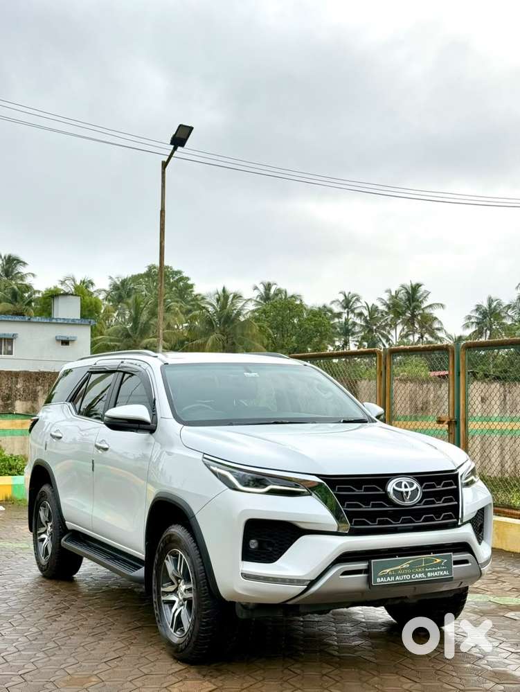 Toyota Fortuner [2021-ongoing] 2.8 2wd Diesel At, 2025, Diesel