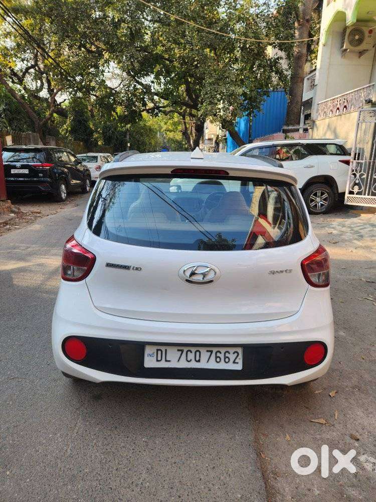 Hyundai Grand I10 1.2 Kappa Sportz Option, 2019, Cng & Hybrids