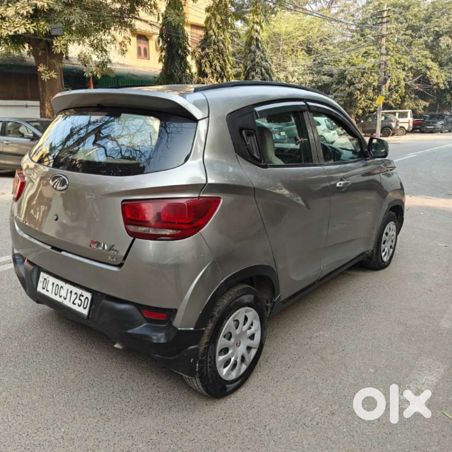 Mahindra Kuv 100