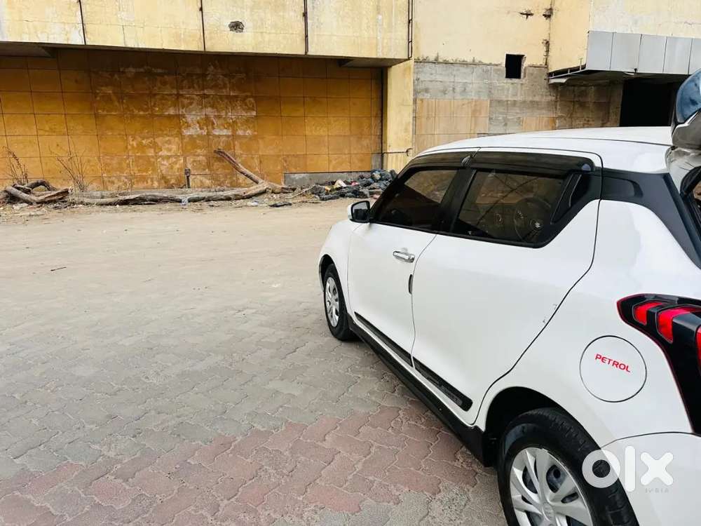 Maruti Suzuki Swift 2024 Urgent Sale