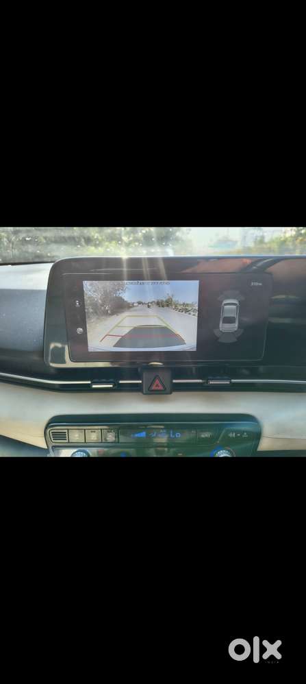 Hyundai Verna 1.5 Sx (o) Turbo Petrol Mt, 2023, Petrol