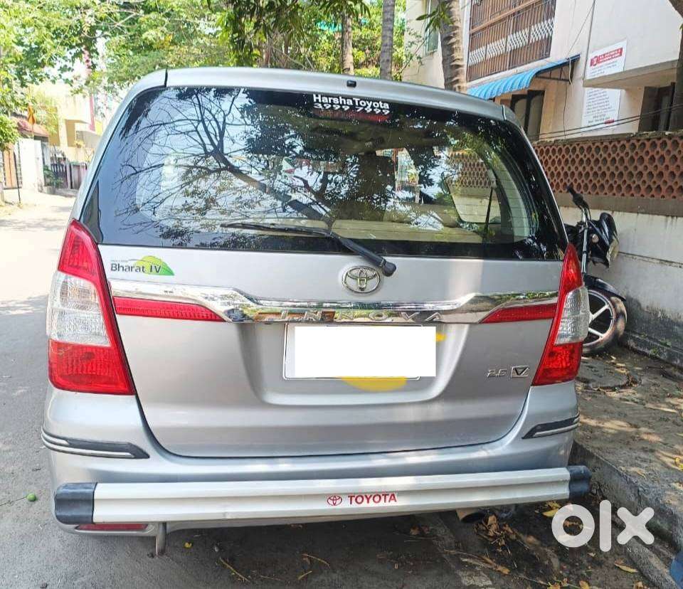 Toyota Innova [2013-2016] 2.5 V Diesel 7 Str, 2015, Diesel
