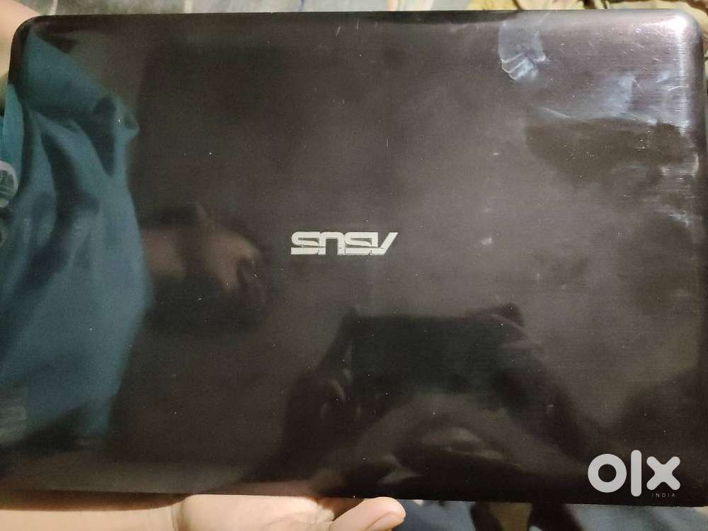 Asus R series