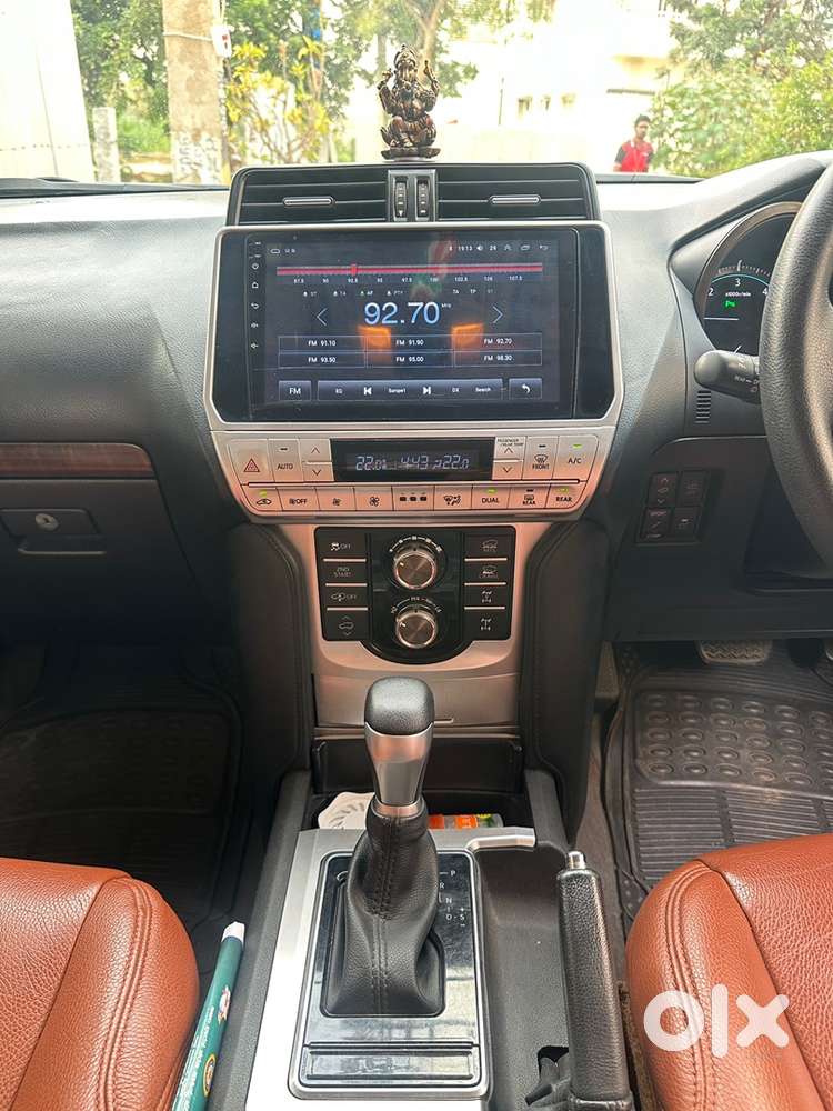 2012 Toyota Land Cruiser Vx Lbs Iv Fully Modified Exterior & Interior