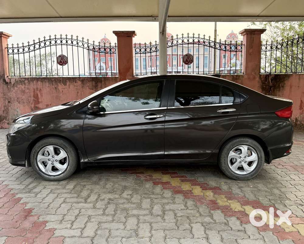 Honda City V Mt Sunroof, 2016, Electric