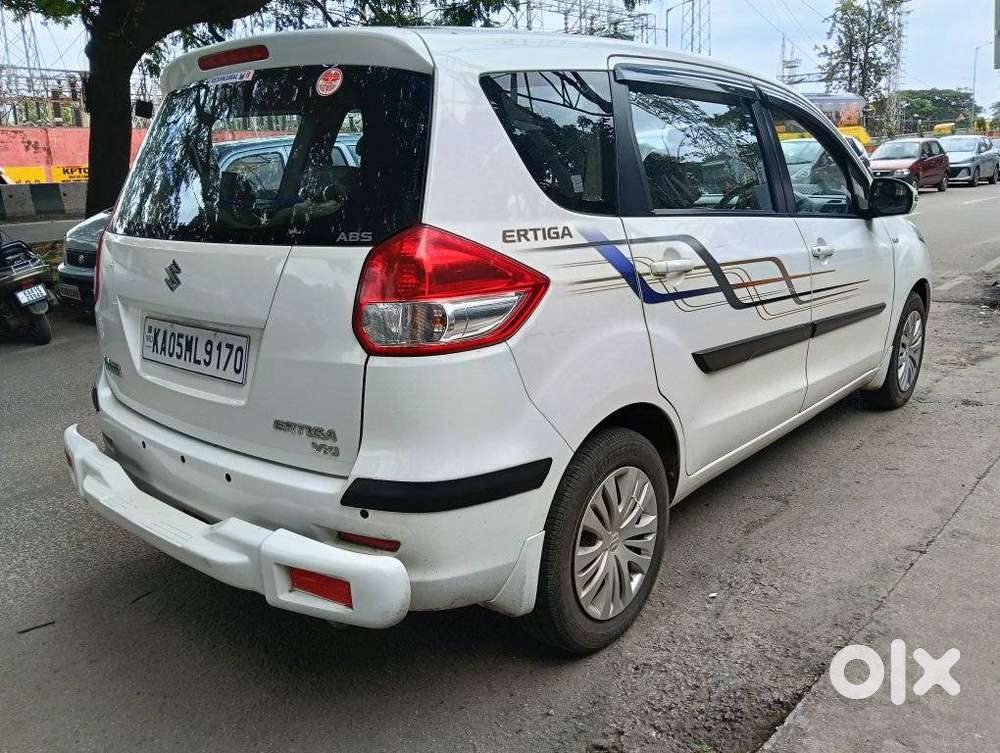 Maruti Suzuki Ertiga Vxi, 2012, Petrol
