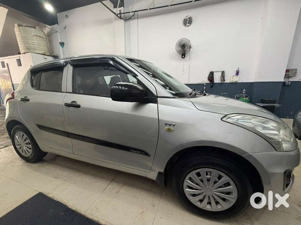 Maruti Suzuki Swift Lxi Optional-o, 2015, Cng & Hybrids
