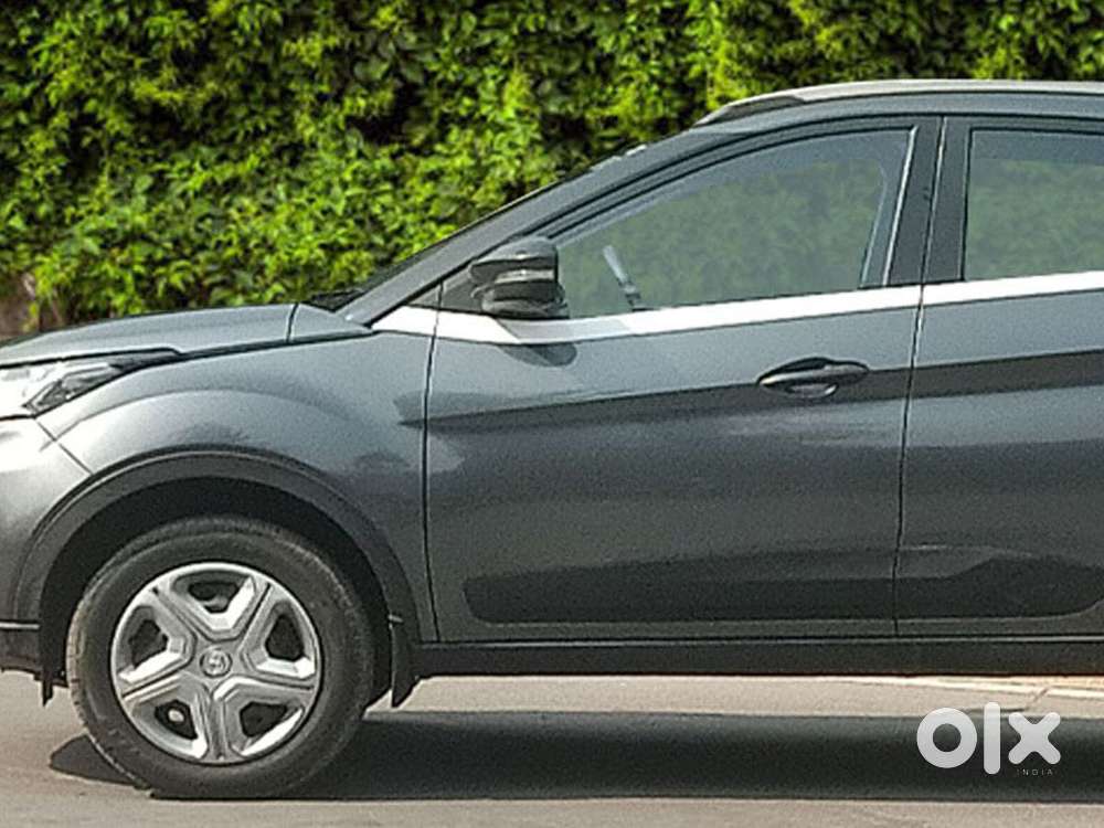 Tata Nexon 1.5 Revotorq Xm (s), 2021, Diesel