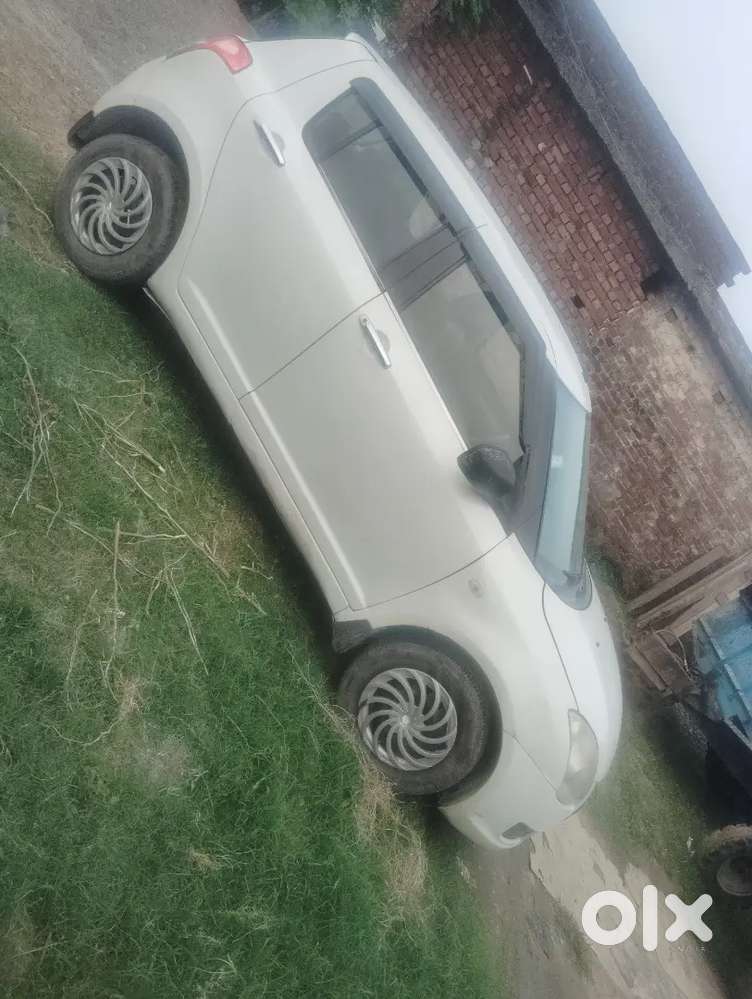 Maruti Suzuki Swift Petrol Manual 2009 Second Owner