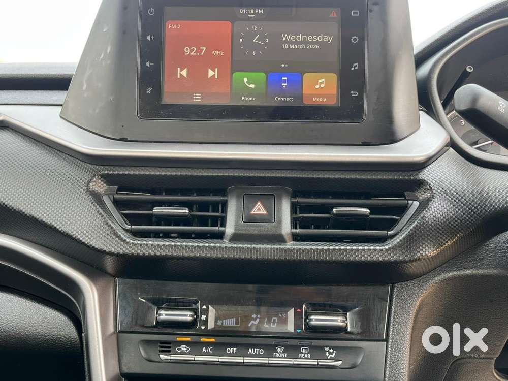 Maruti Suzuki Brezza 1.5 Vxi Smart Hybrid, 2023, Petrol