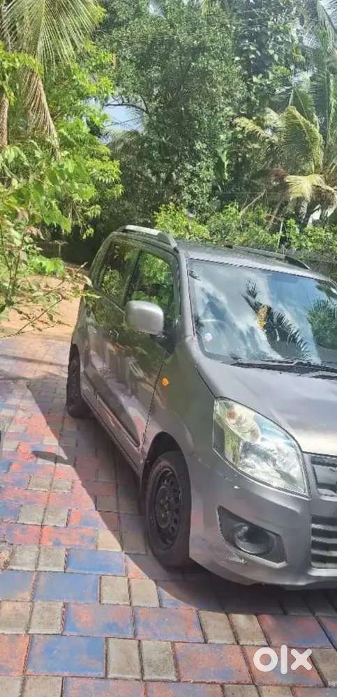 Maruthi Suzuki 2013 Wagnor Vxi