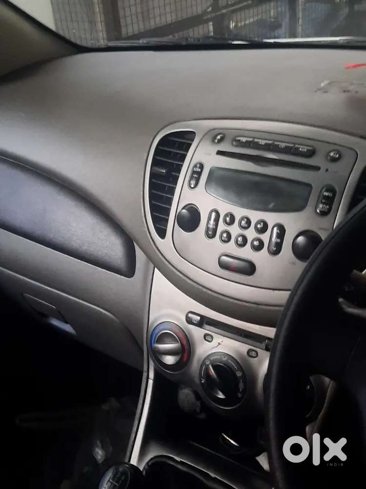 Hyundai I10 Sportz 2012,all 4 Tyries New With Mrf Brand.