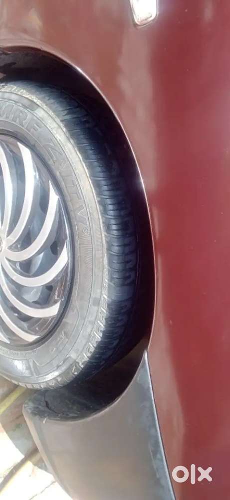 Car Mei Koi Problem Nahi  5 Sal Ka Renewal Bhi Karva Chuke Hai
