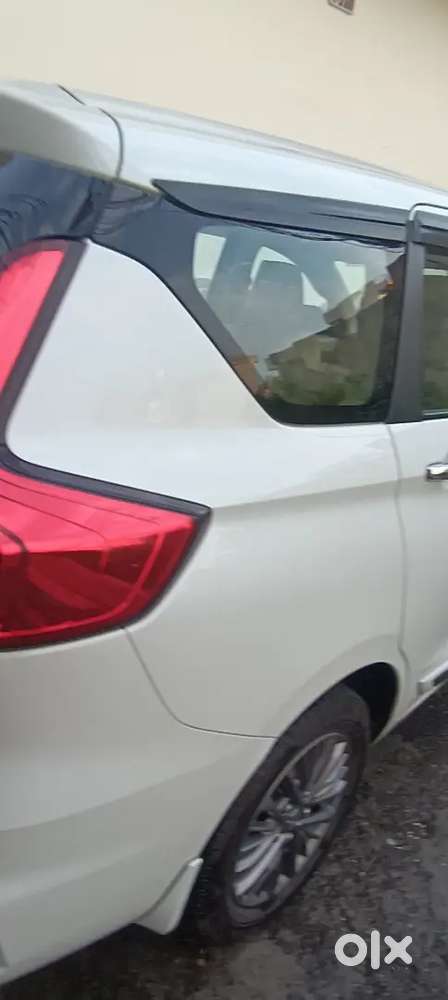 Maruti Suzuki Ertiga Zxi At 2020