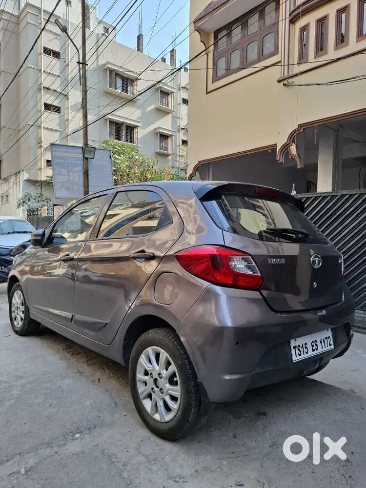 Tata Tiago 2017 Petrol Automatic Transmission 79800 Km Driven