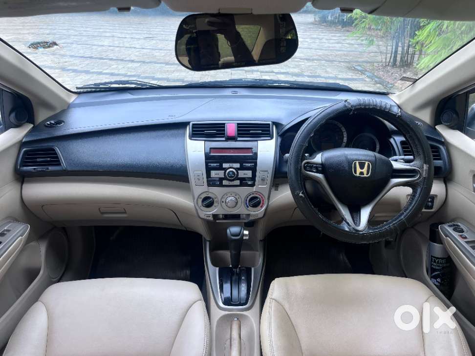 Honda City V At, 2011, Petrol