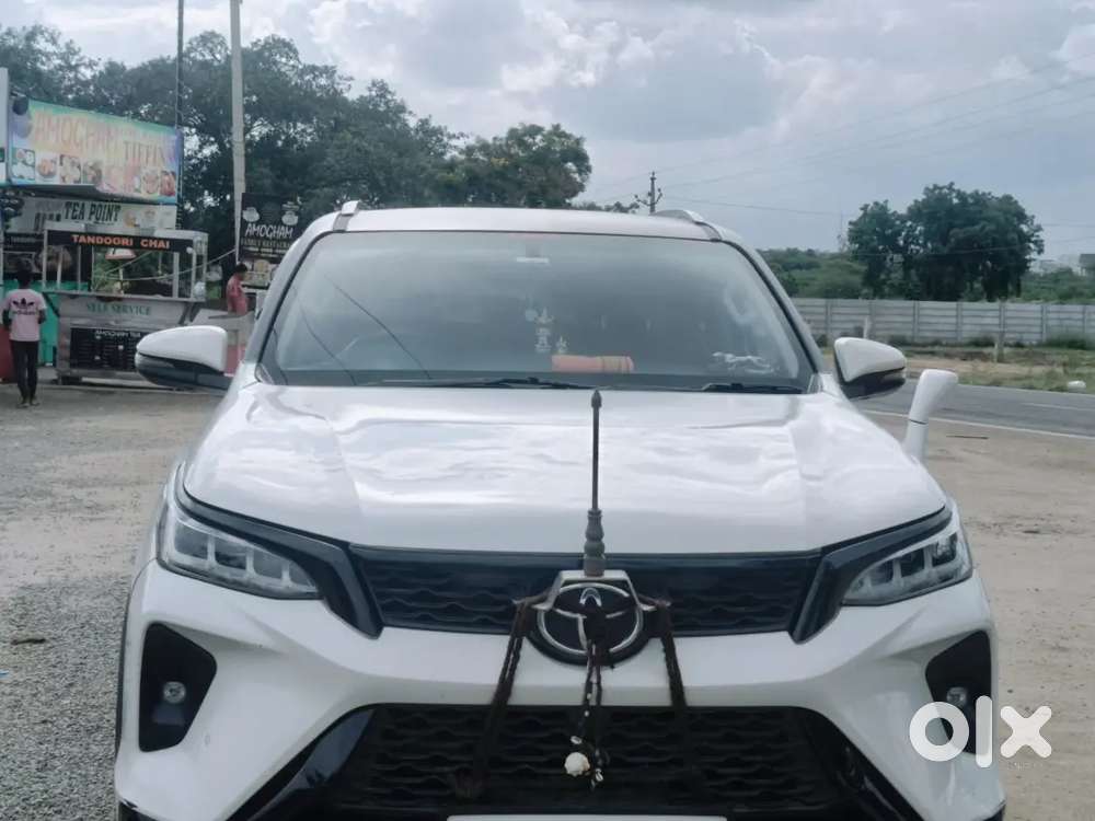 Toyota Fortuner 2021 Automatic 4x2