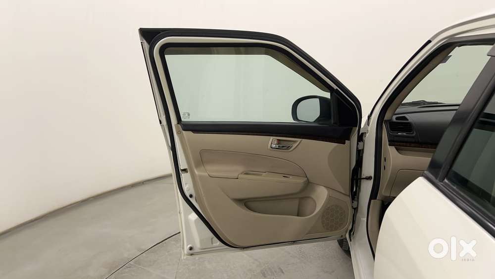 Maruti Suzuki Swift Dzire 1.3 Vxi, 2015, Petrol