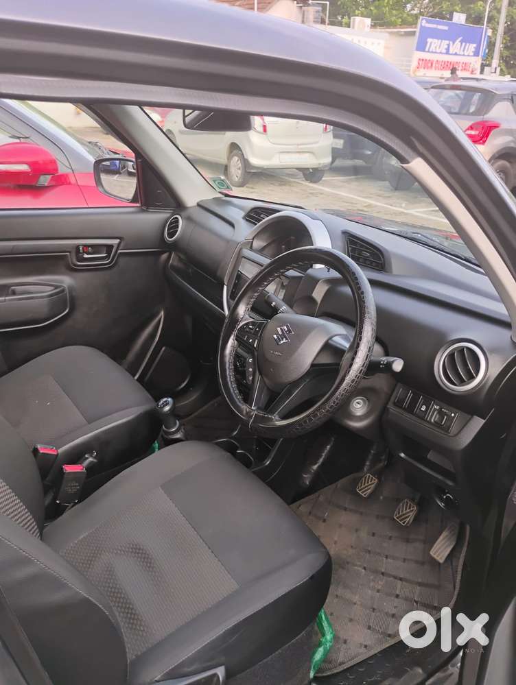 Maruti Suzuki S-presso Vxi Plus, 2022, Petrol