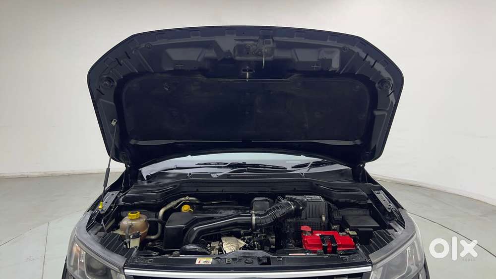 Mahindra Xuv300 W8 Option Diesel, 2022, Diesel