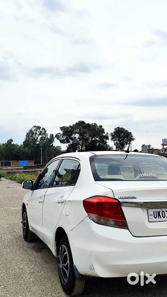 Honda Amaze 2013 Diesel Well Maintained