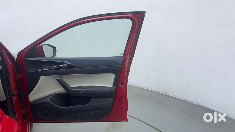 Skoda Slavia Style 1.0l Tsi Mt, 2024, Petrol
