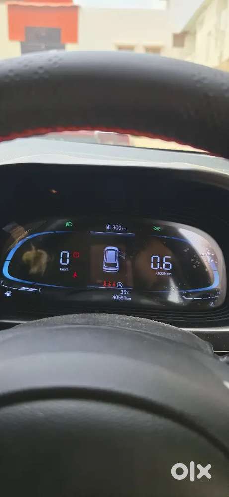 Hyundai Venue 1.0 2023 Km Driven