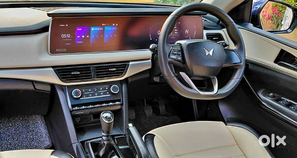 Mahindra Xuv700 2.2 Ax 5 Diesel Mt 7 Str, 2022, Diesel