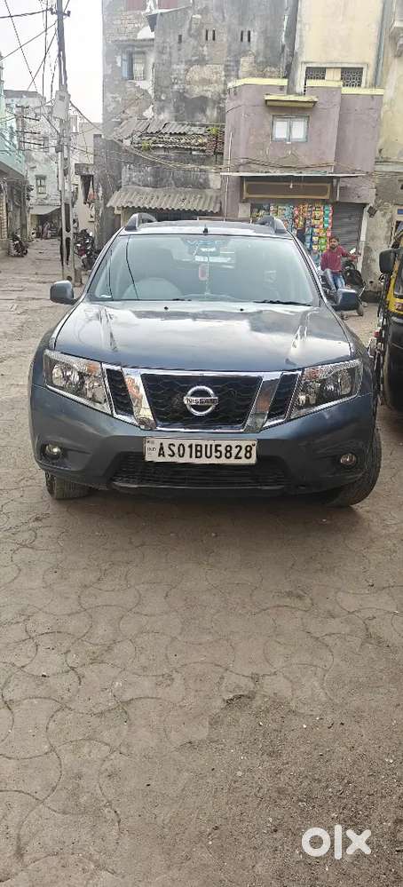 Nissan Patrol+cng (assam Parcing)