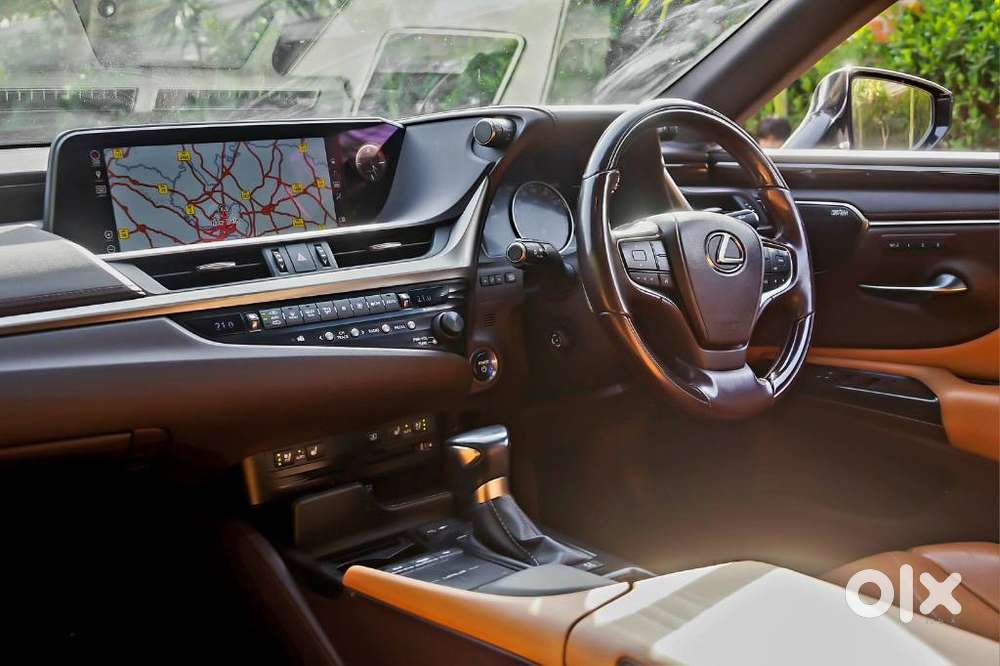 Lexus Es 300h Luxury, 2020, Petrol