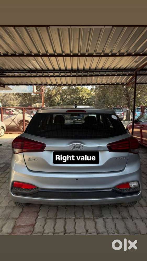 Hyundai I20 Sportz 1.2 Mt, 2018, Petrol