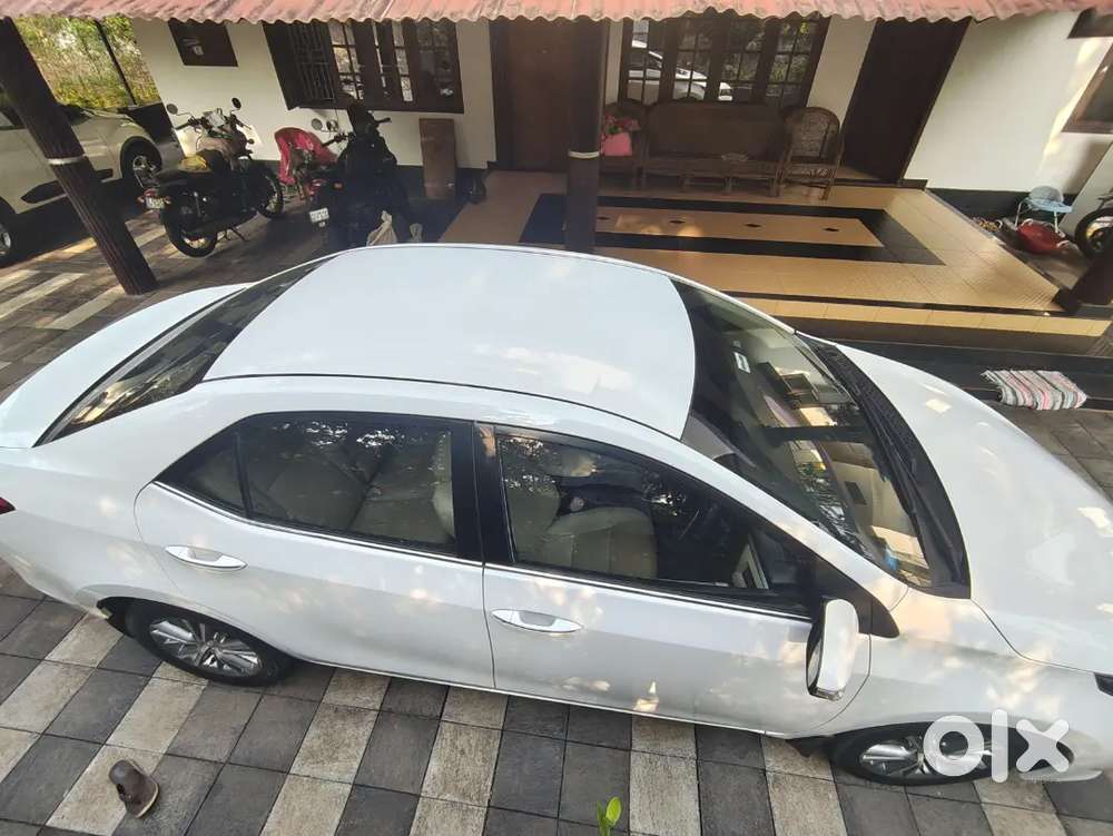 Toyota Corolla Altis 2015 Diesel Well Maintained