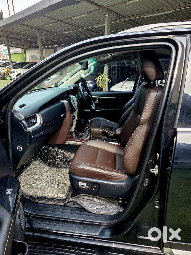 Toyota Fortuner 4x2 Mt 2.8 Diesel, 2020, Diesel