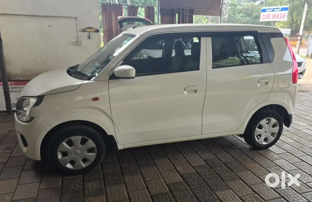 Maruti Suzuki Wagonr 2024 Automatic 16000 Km Driven