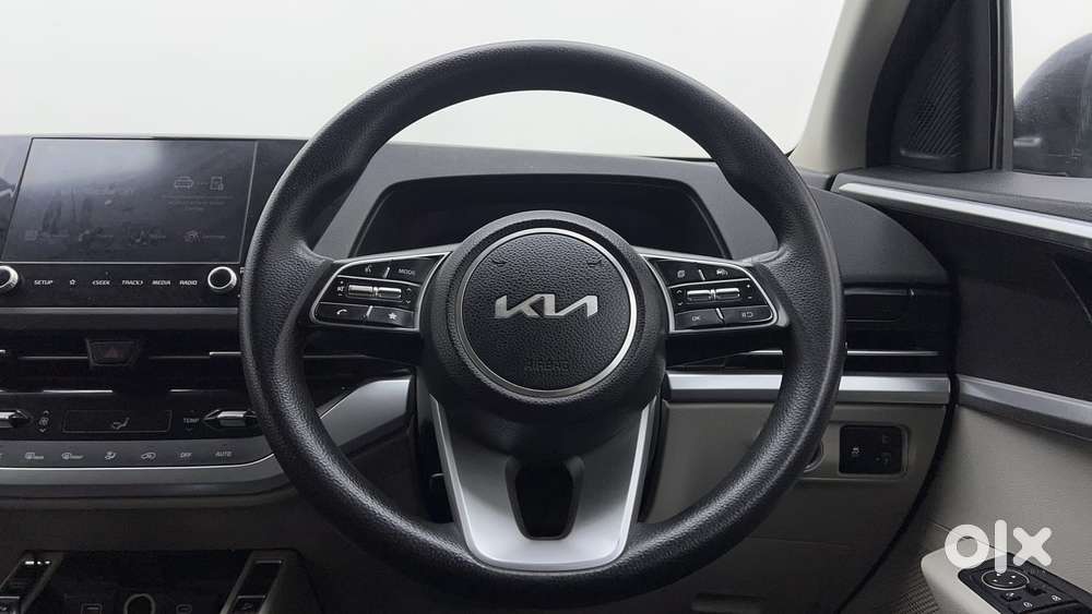 Kia Carens 1.4 Prestige Plus Turbo 7 Str, 2022, Petrol