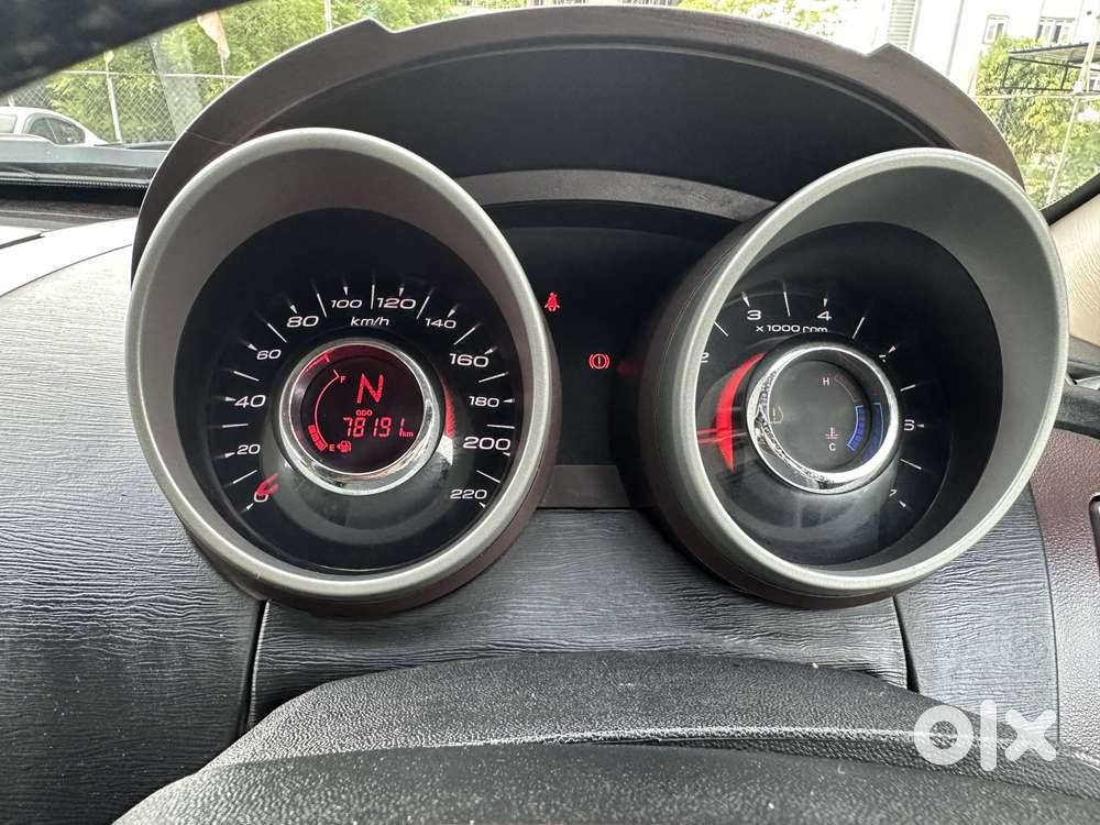 Mahindra Xuv500 Sportz, 2014, Diesel