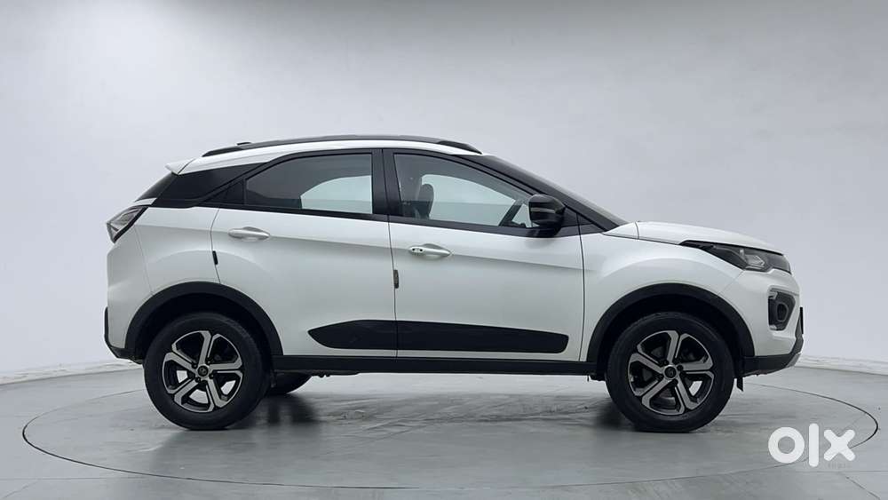 Tata Nexon 1.2 Revotron Xza Plus Hs, 2022, Petrol