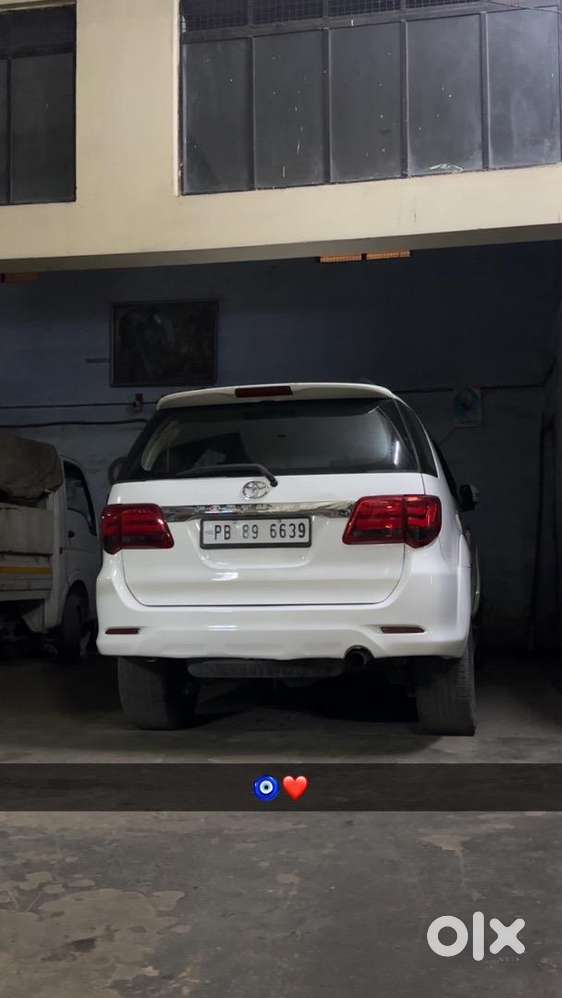Toyota Fortuner 2010 Diesel Well Maintained