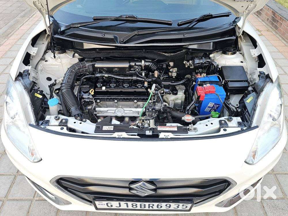 Maruti Suzuki Dzire 1.2 Vxi Amt, 2022, Petrol