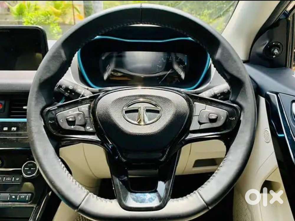 Tata Nexon Ev Xz + Lux