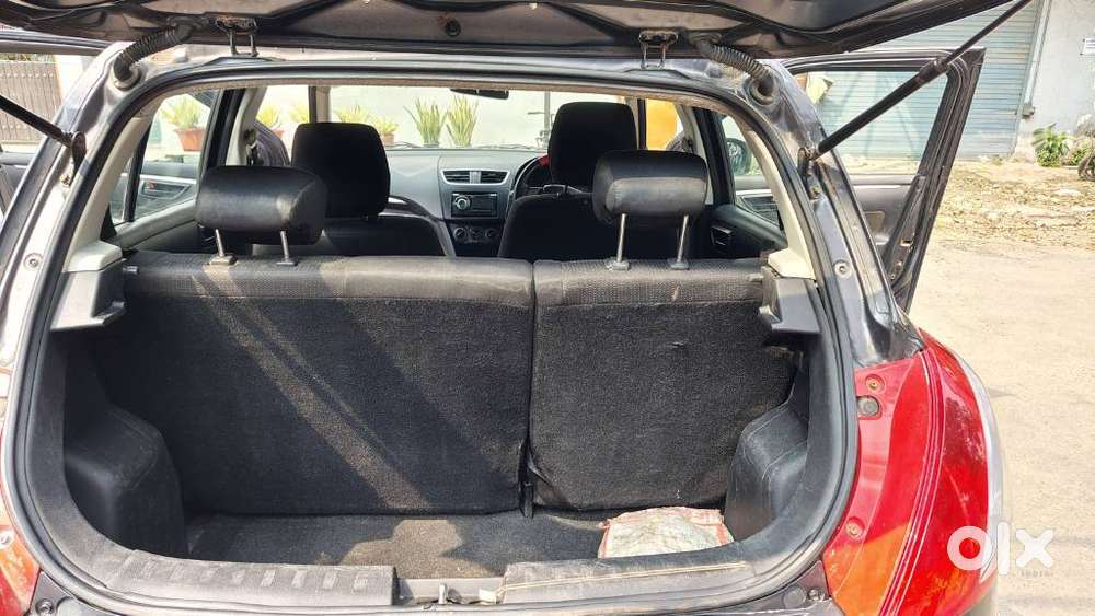 Maruti Suzuki Swift Lxi Optional-o, 2015, Petrol