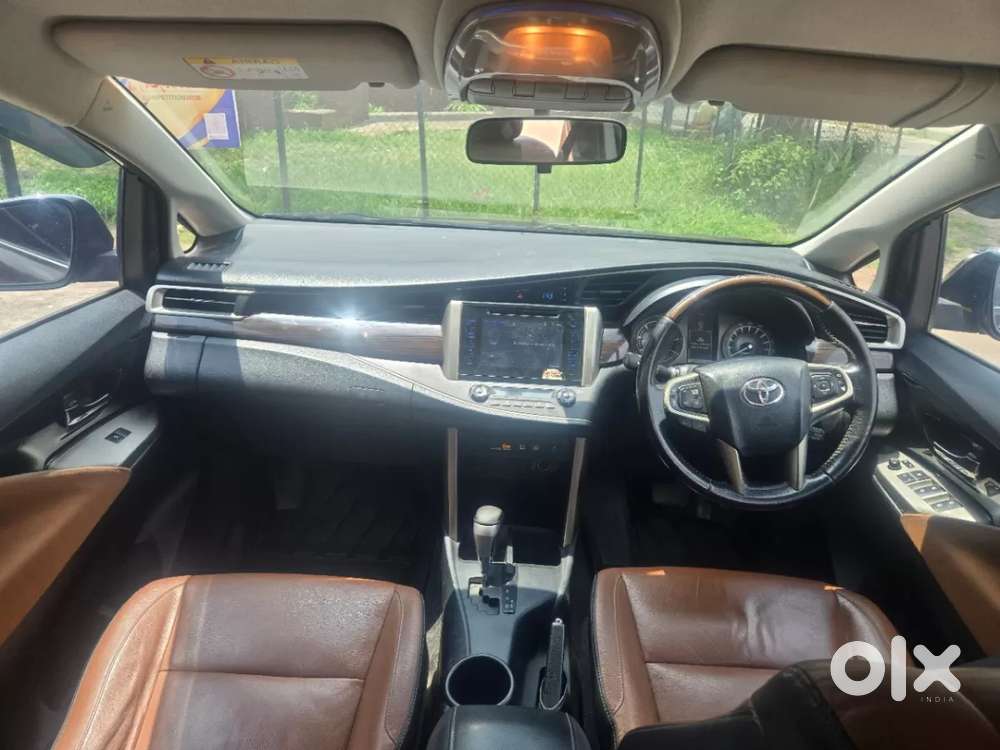 Toyota Innova Crysta 2.8 Zx At 7 Seater, 2018, Diesel